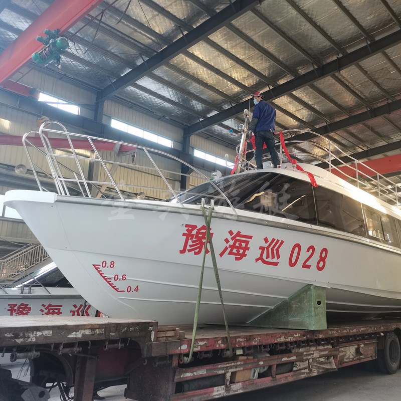 廠家供應(yīng)玻璃鋼客船，巡邏艇，交通艇，公務(wù)接待艇，觀光艇，游艇